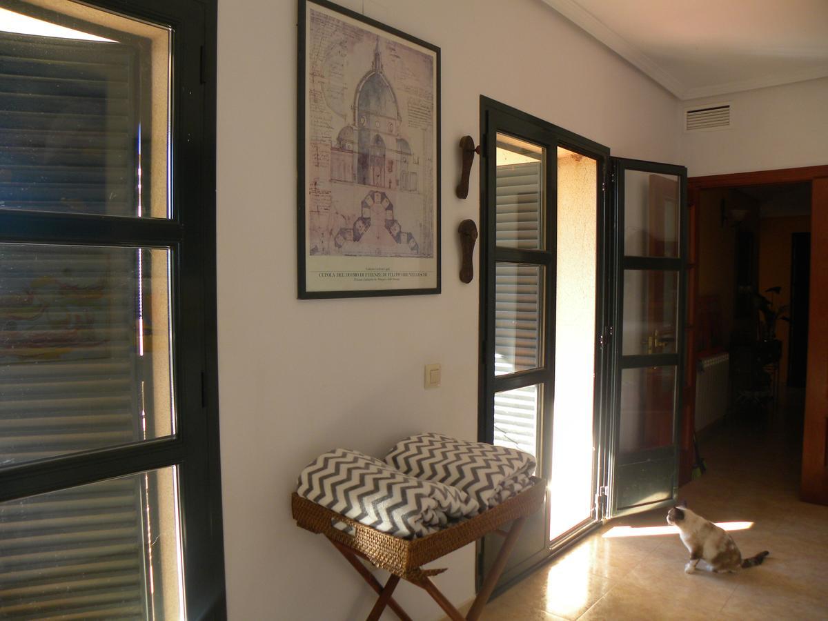 El Jardin De Los Gatos Apartament Caces Eksteriør bilde